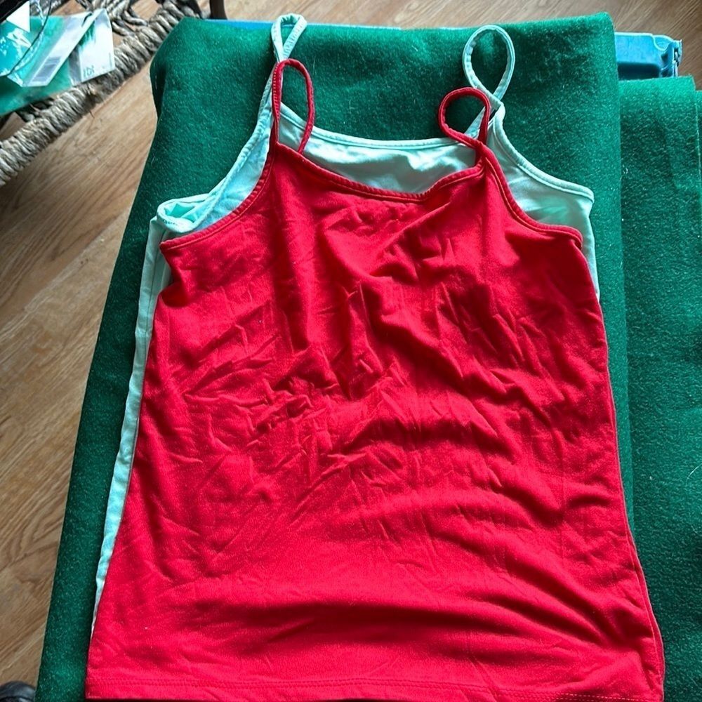 Wonder Nation Girls Tank Tops Lot of 2 Red & Green Size Medium Sleeveless Shirts